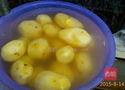 红烧土豆的做法图解1