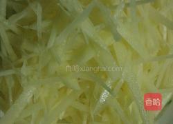 土豆鸡蛋饼的做法图解1