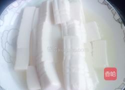 皮蛋豆腐的做法图解2