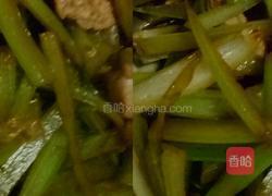 芹菜炒肉的做法图解8