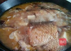 鱼头香菇豆腐蔬菜肉汤的做法图解10