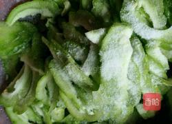 苦瓜鸡蛋饼的做法图解2