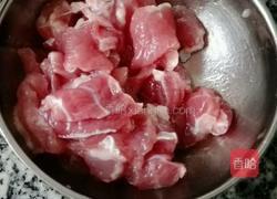瘦肉煮山水豆腐的做法图解3
