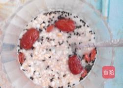 牛奶燕麦粥的做法图解2