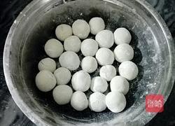 牛奶汤丸的做法图解1