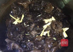 木耳炒鸡蛋的做法图解11