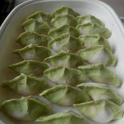 翡翠水饺的做法[图]