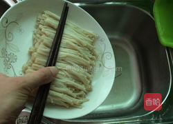 凉拌金针菇的做法图解7