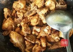 小鸡炖蘑菇的做法图解3