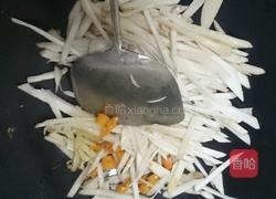 韭菜炒鸡腿菇的做法图解4