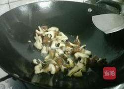 冬菇炒小白菜的做法图解4