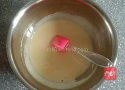 莲蓉蛋黄月饼的做法图解3