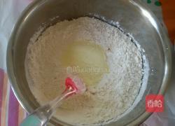 莲蓉蛋黄月饼的做法图解5