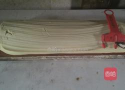 爆炒刀削面的做法图解1