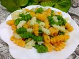 彩色麻食