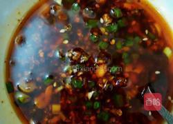 皮蛋拌秋葵的做法图解6