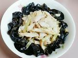 芹菜黑木耳腐竹肉片