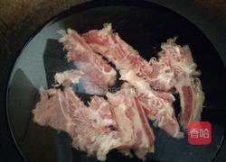 蒜香排骨的做法图解1