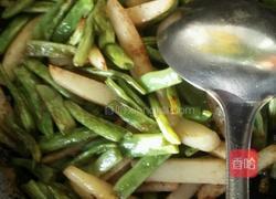 土豆炖豆角的做法图解5