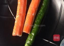 豆腐炒蟹棒的做法图解2