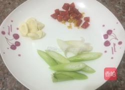 炒田螺的做法图解3