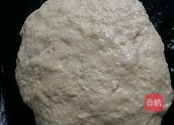 口菇培根蜜汁火腿肠披萨的做法图解3