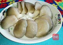 虾干蘑菇汤的做法图解3