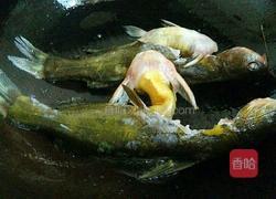 黄刺鱼蛋饼汤的做法图解6