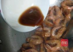 酥脆茶叶虾的做法图解6