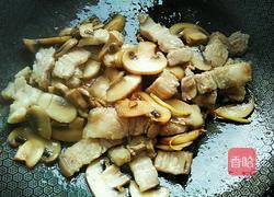 蘑菇炒肉的做法图解11