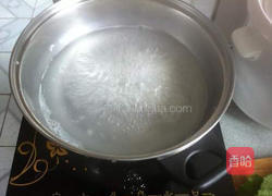 翡翠白玉米汤的做法图解1