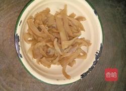 五花肉卷罗卜干的做法图解4