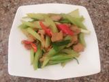 西芹炒肉