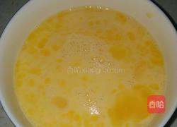 苦瓜炒蛋的做法图解2