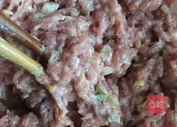 香菜水汆丸子的做法图解3