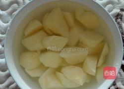 土豆烧排骨的做法图解4