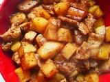 油豆腐土豆炒肉块