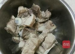 龙骨萝卜香菇汤的做法图解4