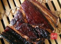 蒜苔炒腊肉的做法图解2