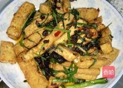 韭菜回锅豆腐的做法图解4