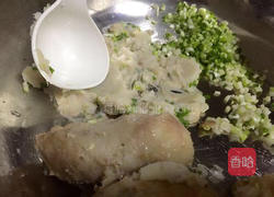 炸肉丸子的做法图解2