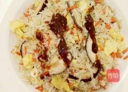 香菇鸡蛋胡萝卜炒饭的做法图解3