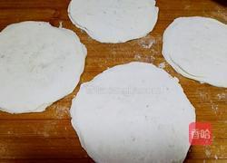 小小葱油饼的做法图解3