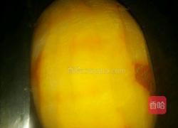 咸蛋黄焗南瓜的做法图解1