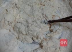 茴香虾皮馅饼的做法图解2