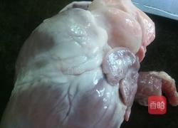 爆炒猪心的做法图解1