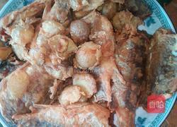 炸鲫鱼的做法图解3