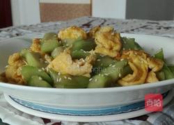 芝麻丝瓜炒鸡蛋的做法图解13