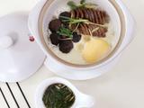 香菇腊肠煲仔饭