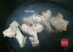 萝卜带皮骨头汤的做法图解4